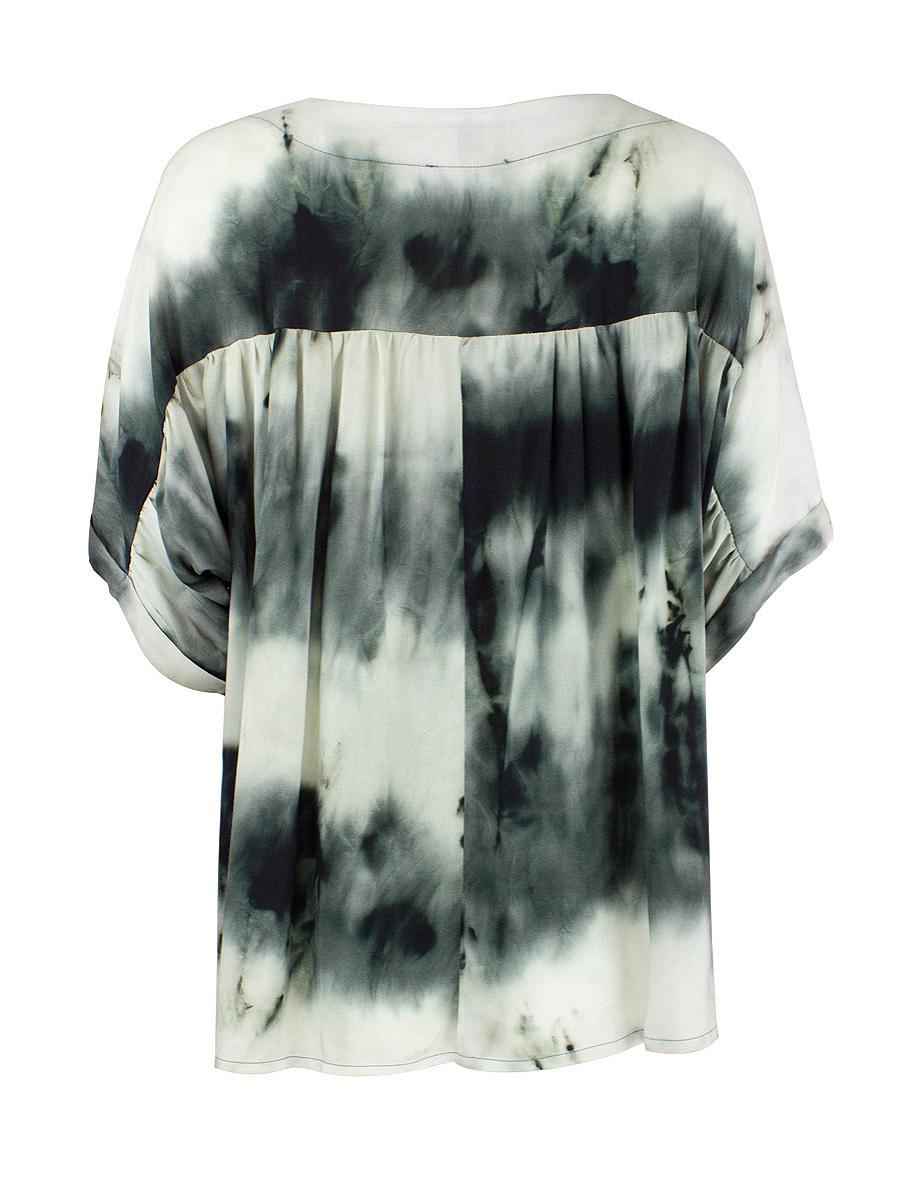 Top tie-dye