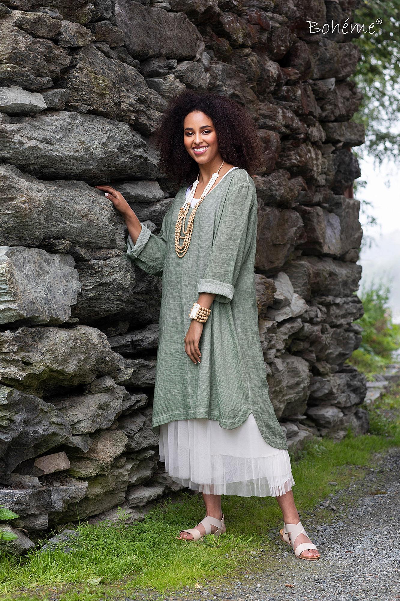 Kjole kort V-hals l.a.